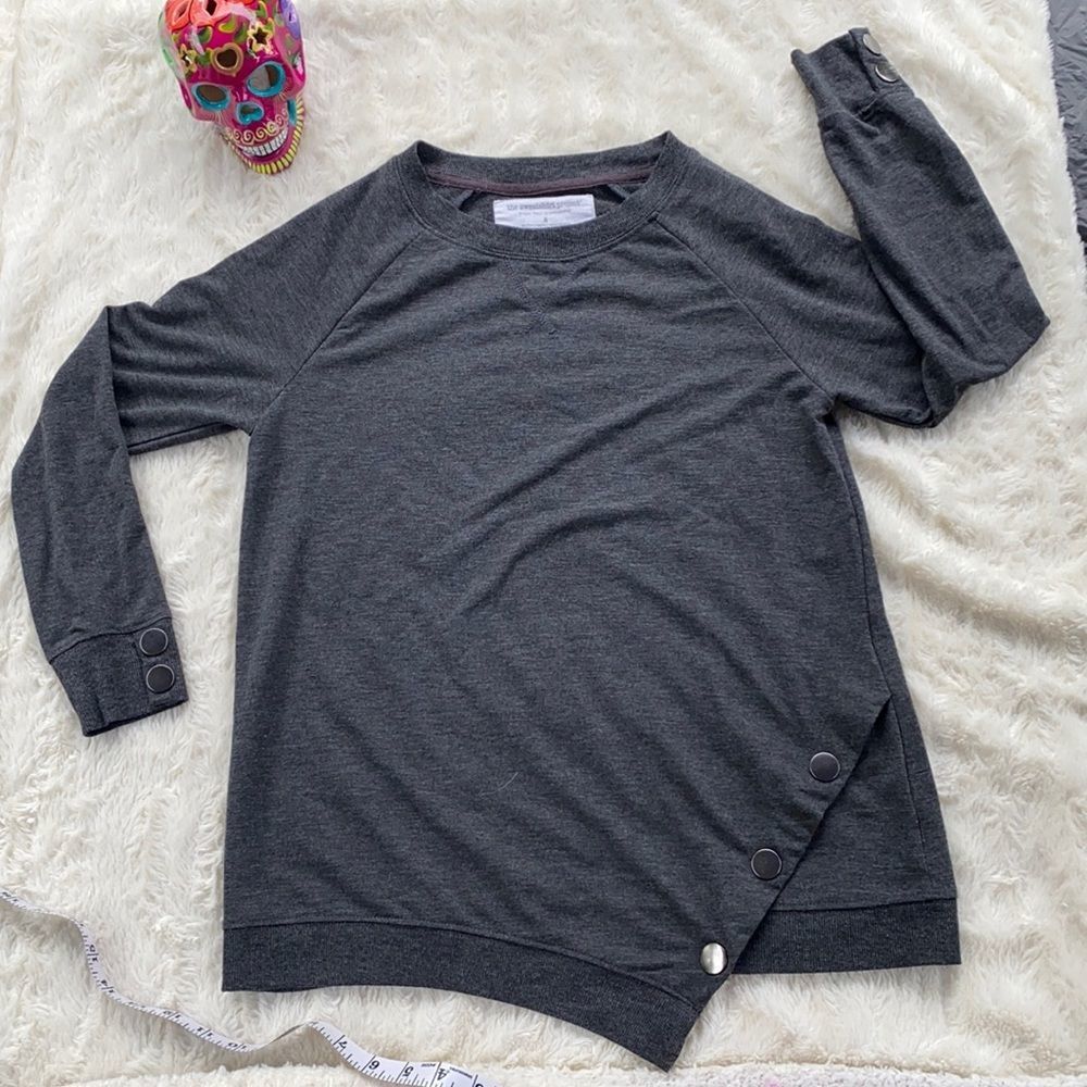 The Sweatshirt Project - Gray Pullover